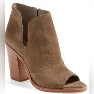 Vince Camuto Katleen Suede Peep Toe Bootie in Dark Tan 9